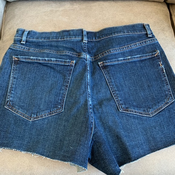 Express 3” shorts - Picture 3 of 3